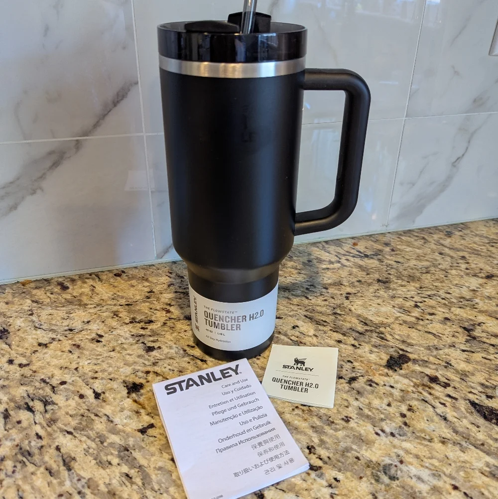 New Stanley 40 oz Tumbler with Straw - Picture 2 of 2